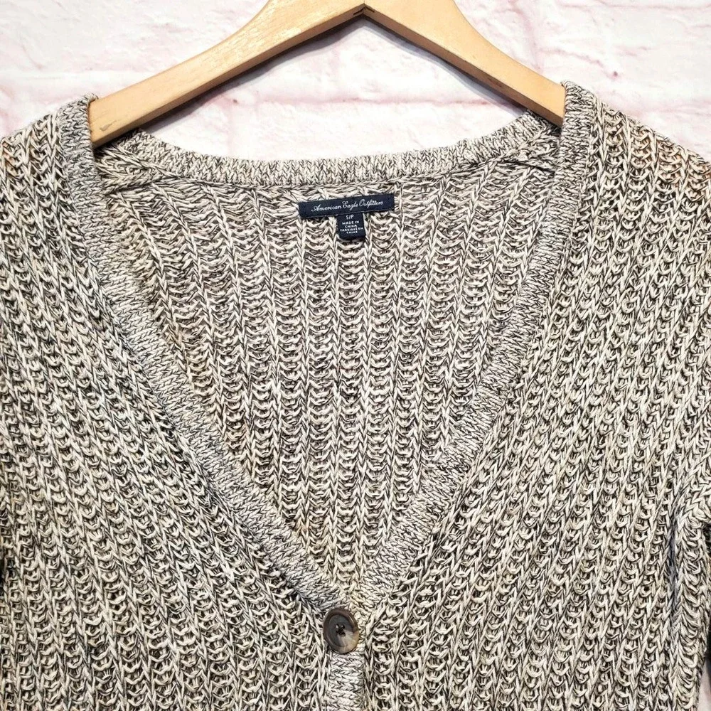 American Eagle Outfitters Cardigan Sweater Womens Small Beige Marled Knit Button